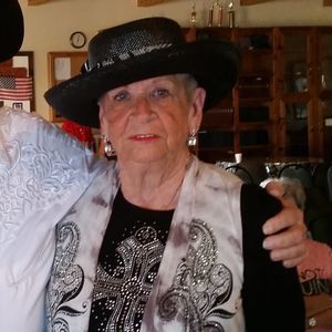 Meet your Posher, Joann